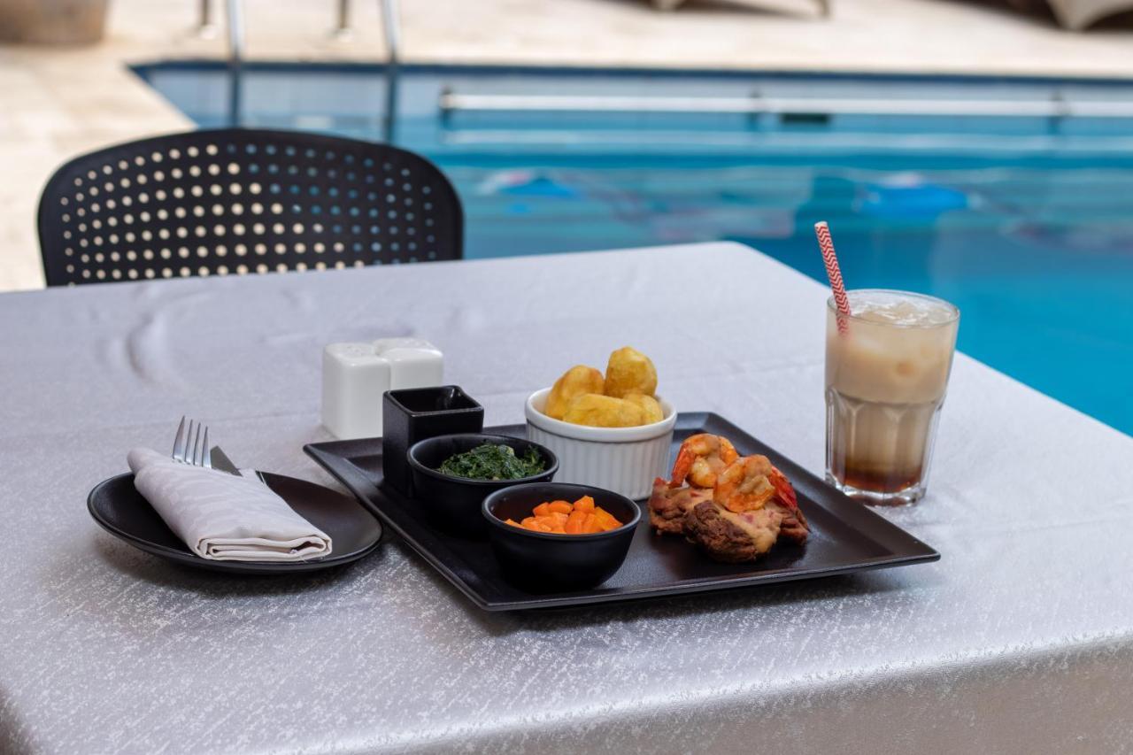 水羚酒店 纳库鲁 外观 照片